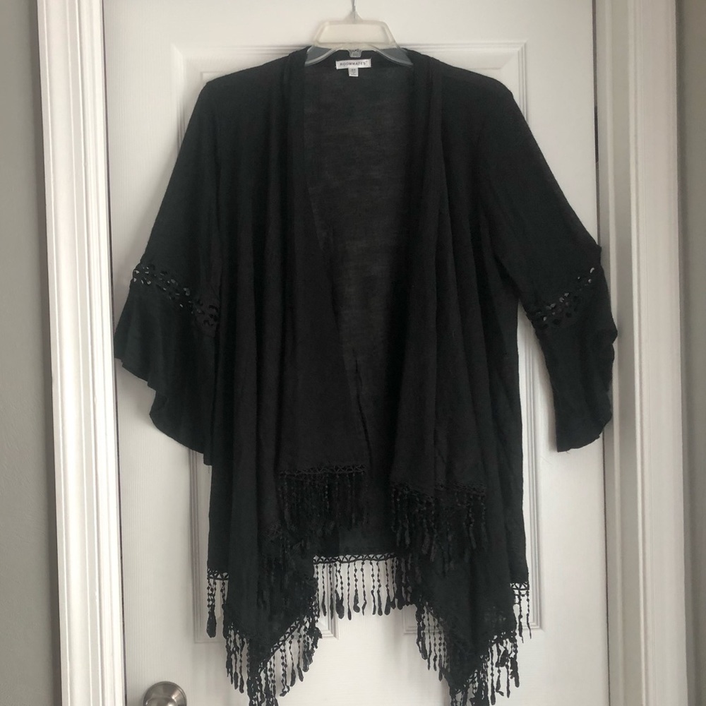 Roommates Black Fringe Kimono